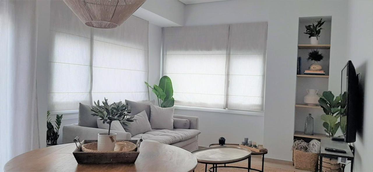 Homing Volos Inspired Modern Living エクステリア 写真