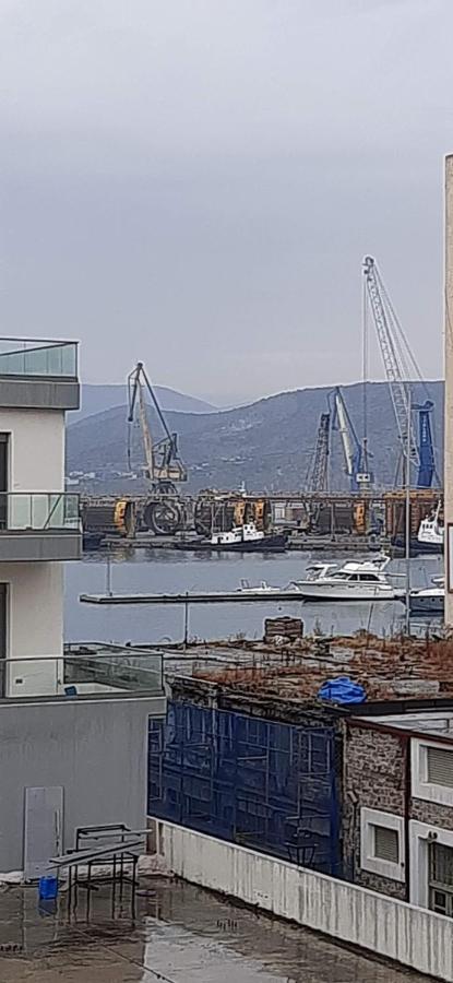 Homing Volos Inspired Modern Living エクステリア 写真